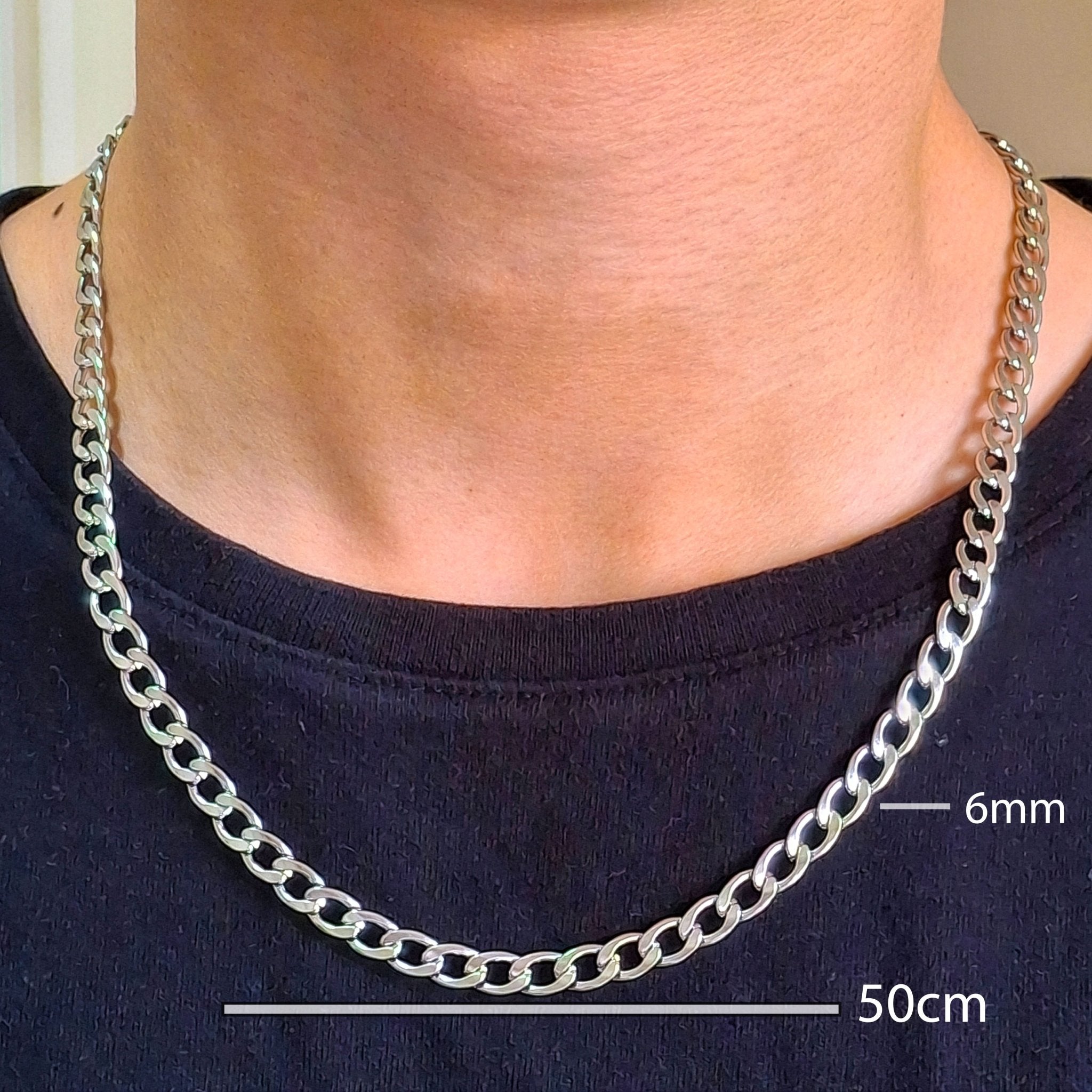 Sleek Cuban Chain - Sleek & Stylish