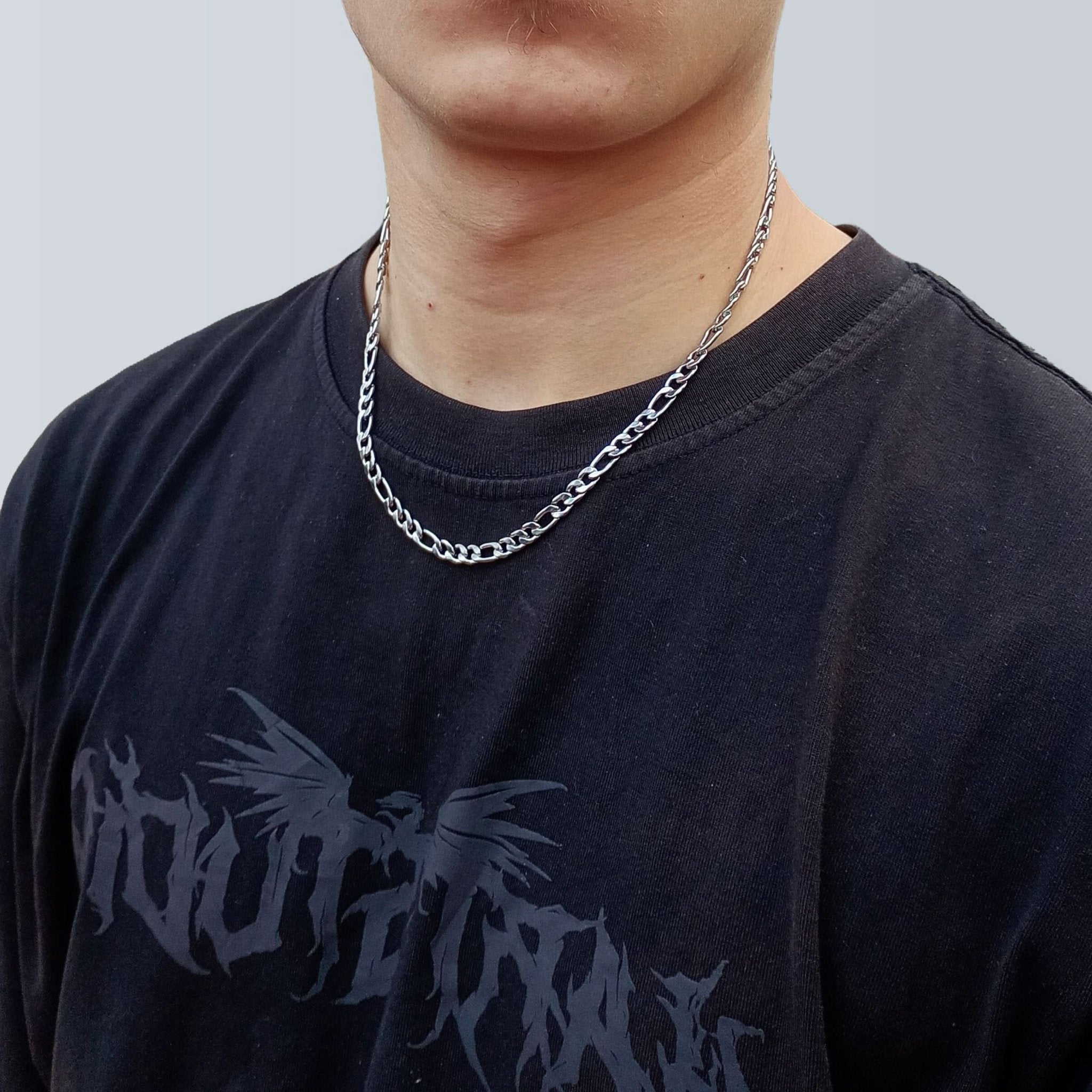 Sleek Figaro Chain - Sleek & Stylish