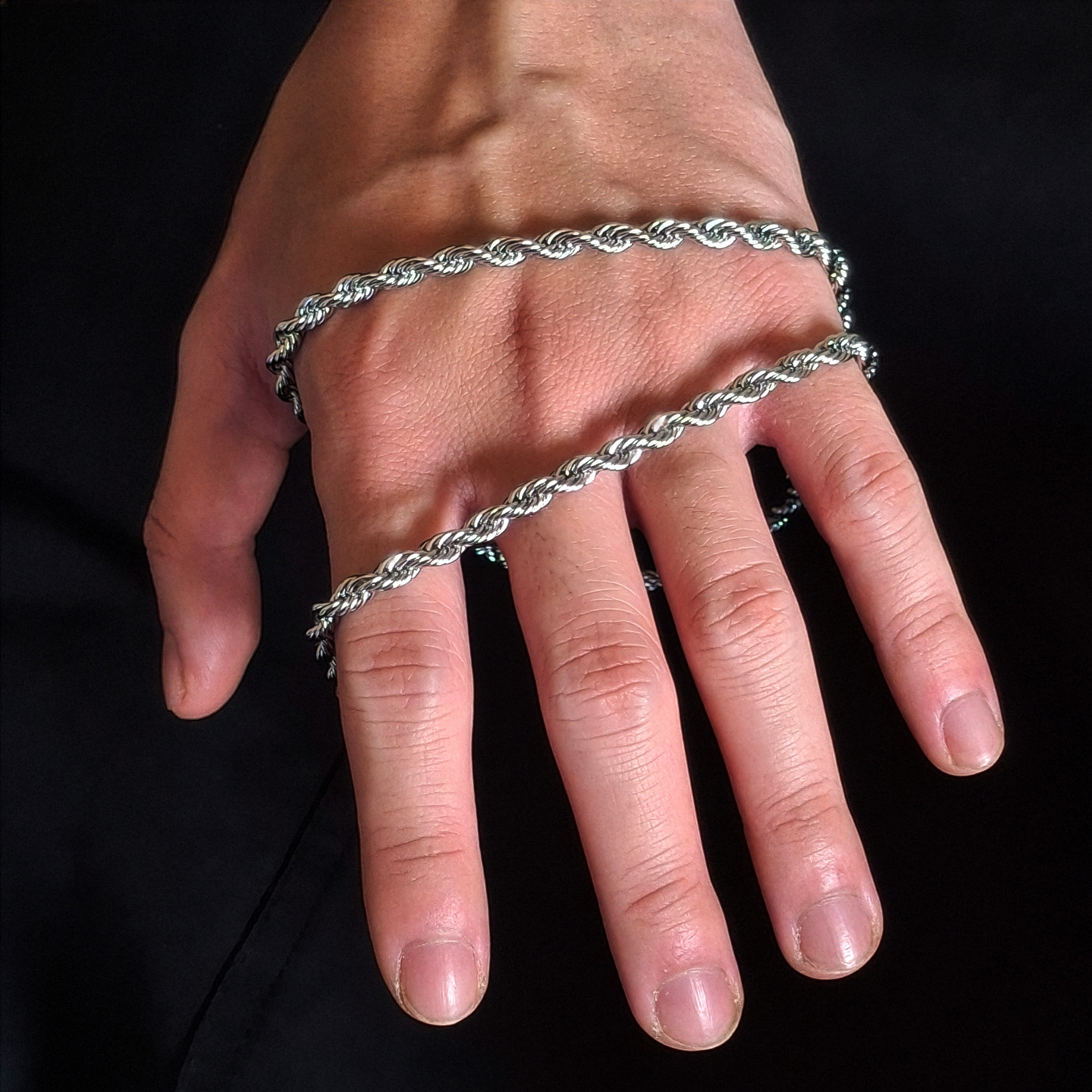 Sleek Rope Chain